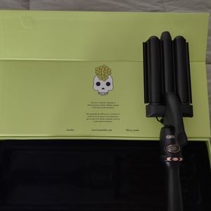 Amika wave hair curler
